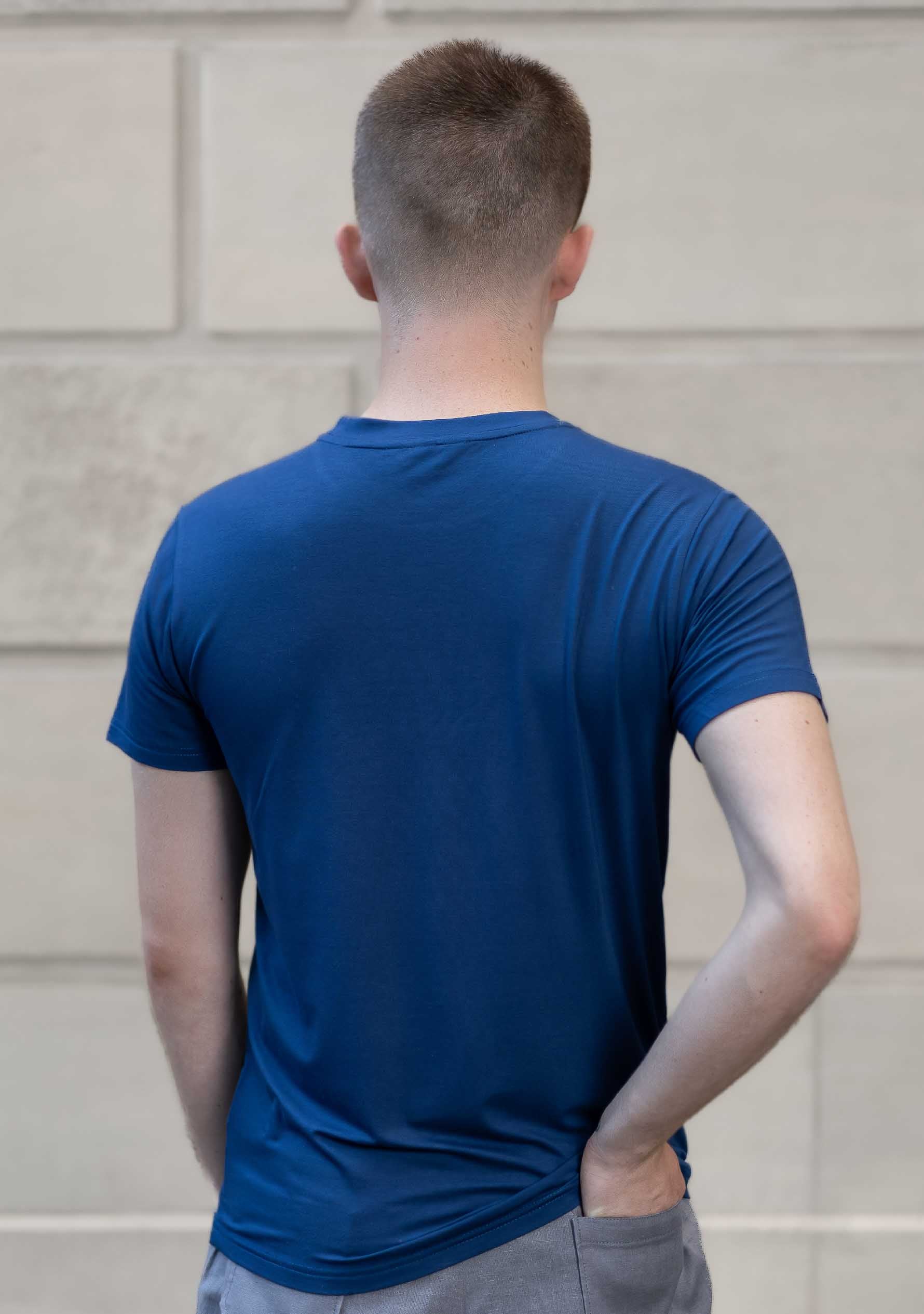 Blue, sustainable bamboo t-shirt round neck